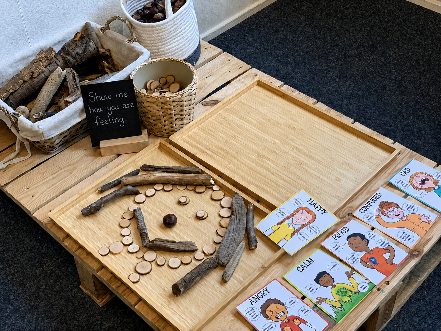 A loose parts area to study closely